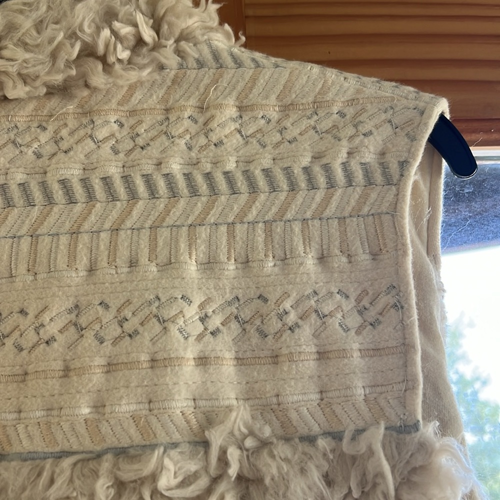 Anthropologie Fur Vest - Picture 8 of 12